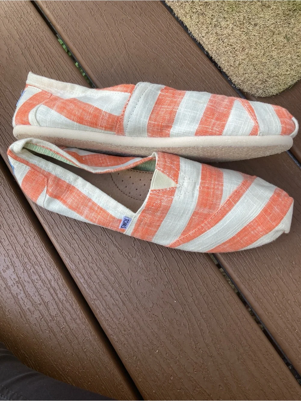 Toms uppers are
